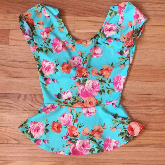 Floral peplum top - Picture 3 of 7